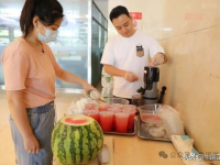 莒县网红吃瓜事件真相揭秘,揭秘背后真相与争议